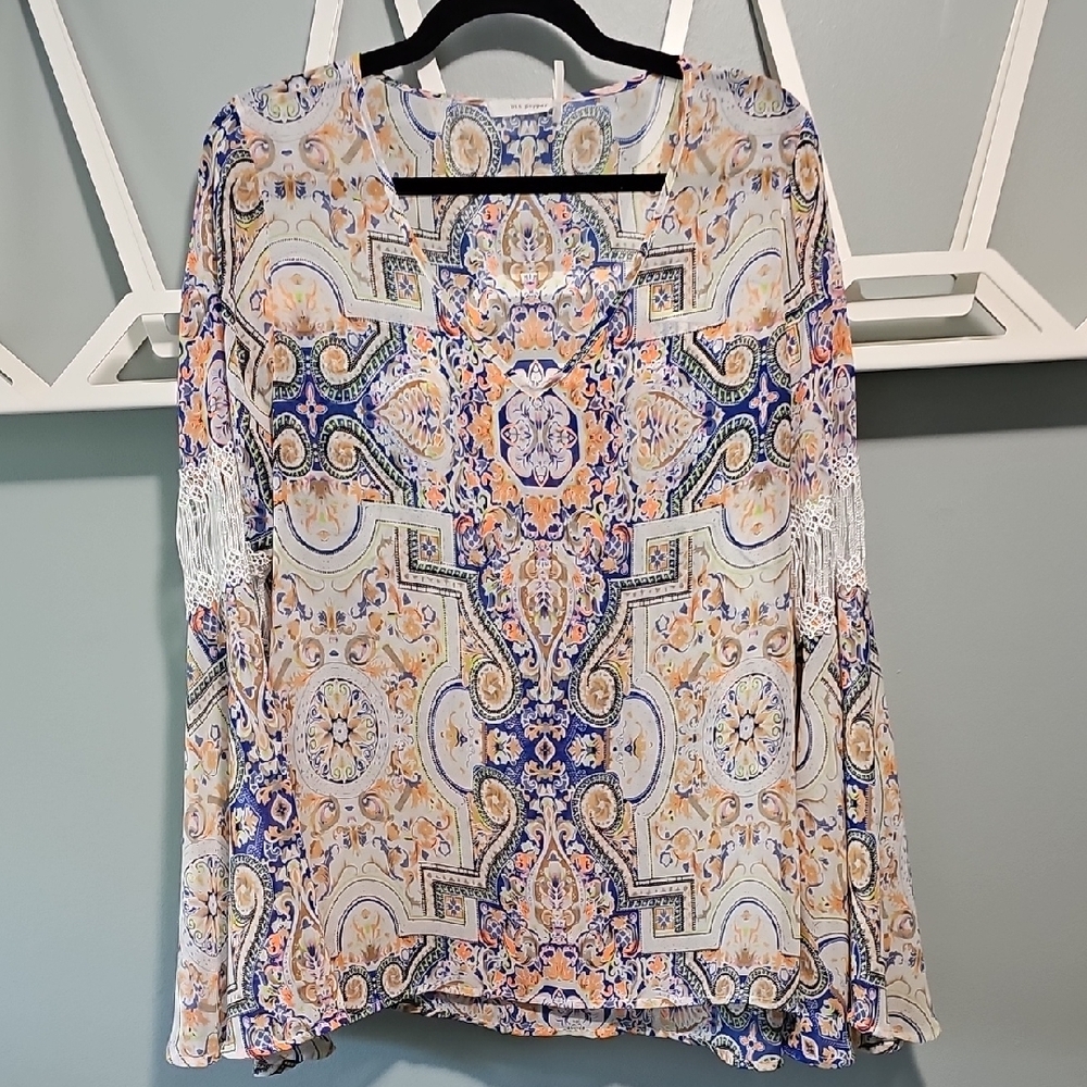 Blu Pepper Blue and Pink Graphic Long Sleeve Blouse